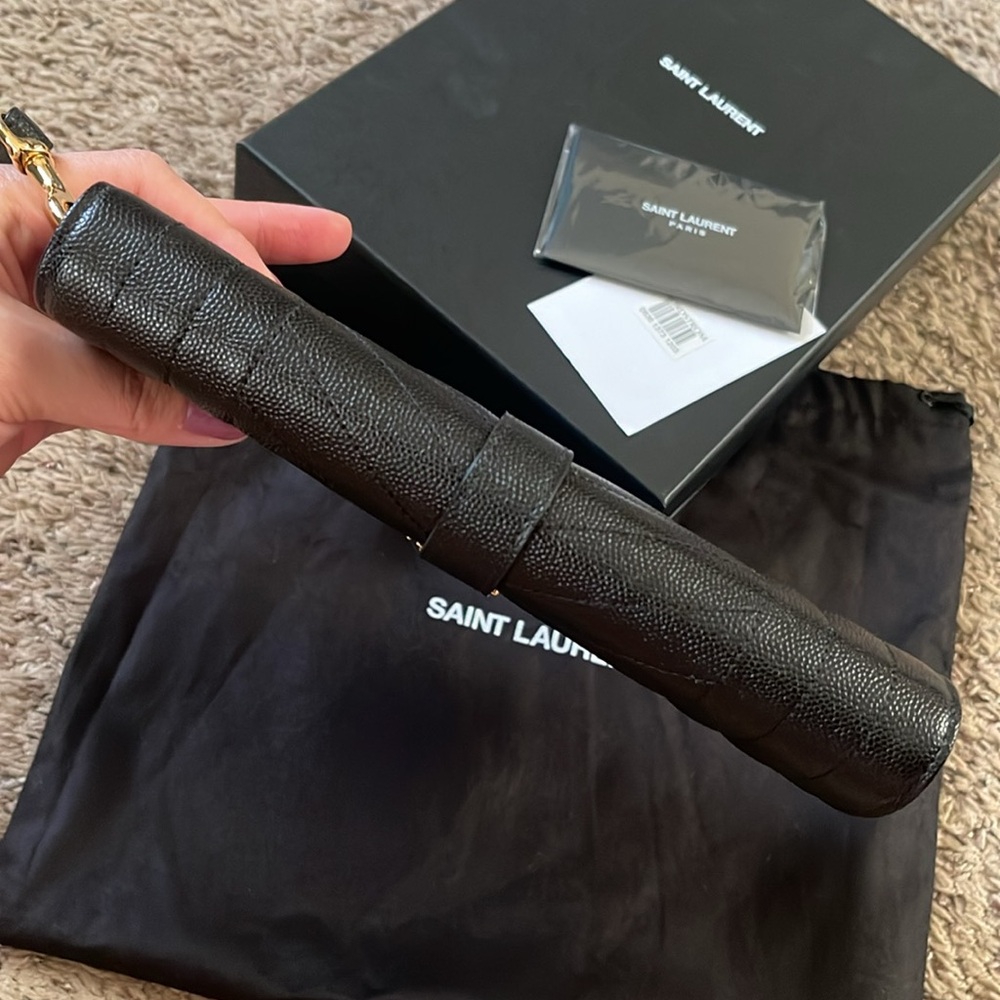Saint Laurent Envelope Flap Pouch in Mix Matelassé Shiny Grained Leather - Picture 8 of 14
